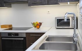 Nomia Apartment